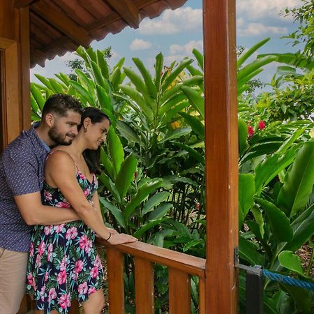 Hotel Rancho Cerro Azul La Fortuna Bagian luar foto