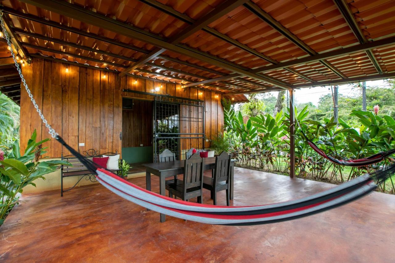 Hotel Rancho Cerro Azul La Fortuna Bagian luar foto
