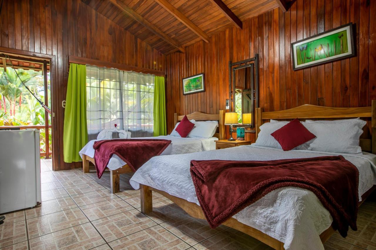 Hotel Rancho Cerro Azul La Fortuna Bagian luar foto