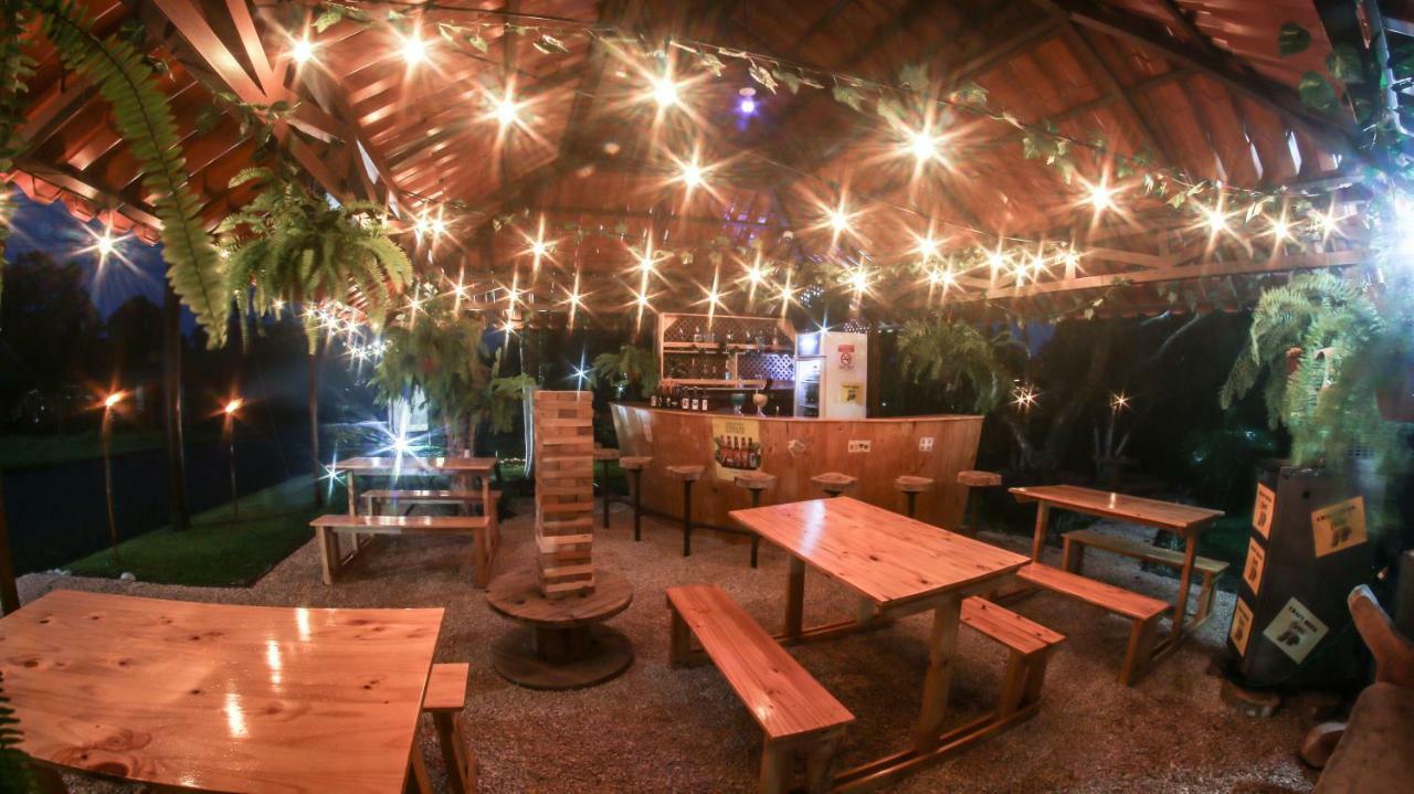 Hotel Rancho Cerro Azul La Fortuna Bagian luar foto